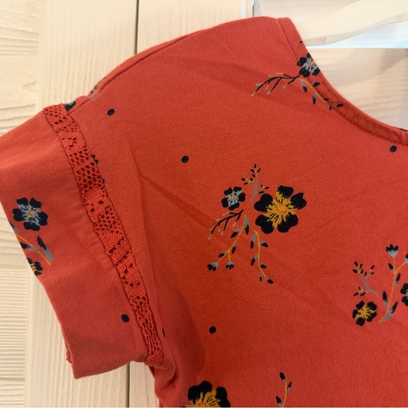 Roxy Girl Dress in Red with Floral Design, Large (12), Like New - Picture 2 of 7